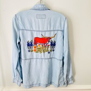 Ryan Michael Pearl Snap Shirt SZ M Womens Chambray Western Embroidered Longhorn